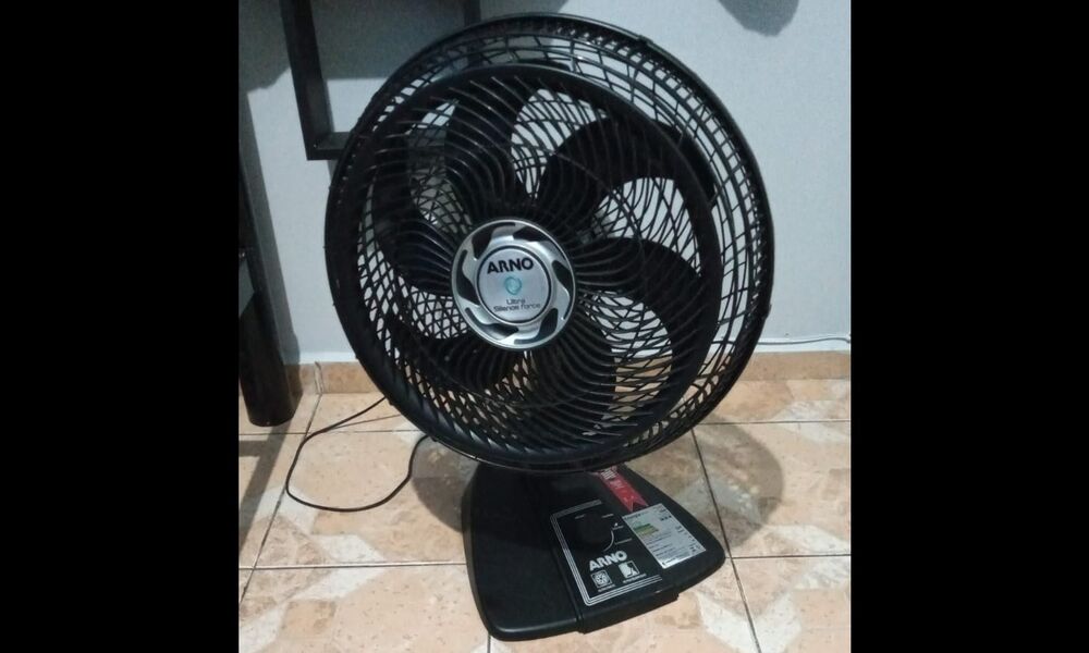Ventilador 40 cm Silence Force Arno Preto/ Prata 110V