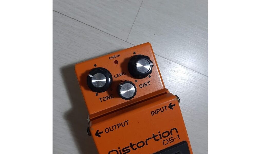 Pedal De Efeito Para Guitarra Ds-1 Distortion Boss