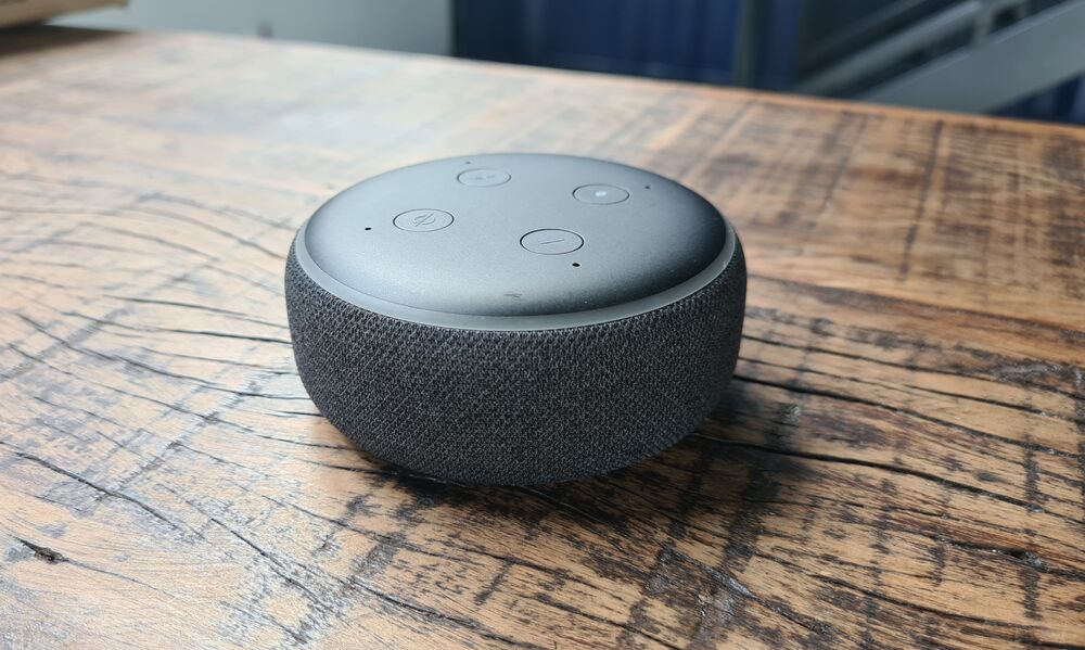 Echo Dot (3ª Geração): Smart Speaker com Alexa - Cor Preta