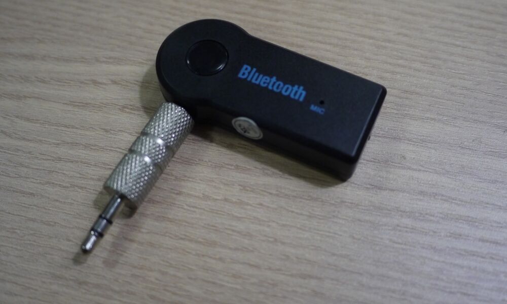 Adaptador Receptor Bluetooth Auxiliar P2 3.5mm para Som Rádio de Carro